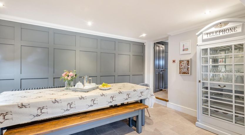 Photo of 8 Bed in Bacton