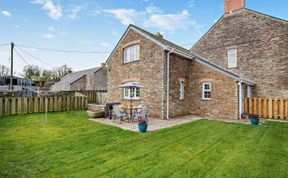 Photo of 2 Bed in St. Issey