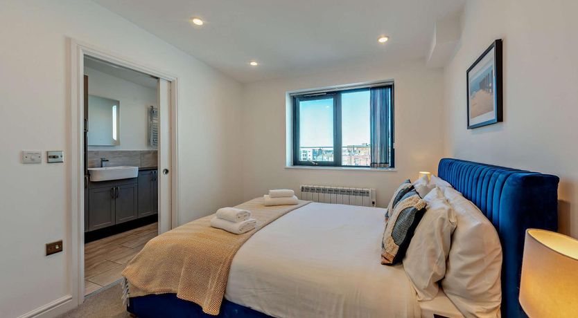 Photo of 2 Bed in Worthing