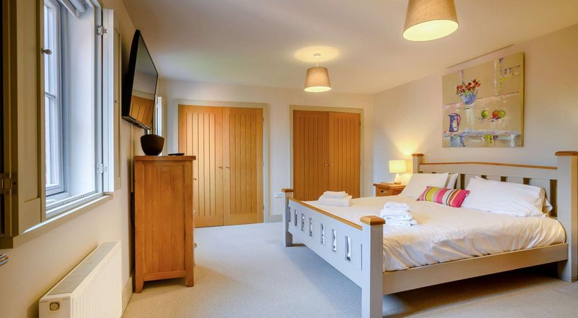 Photo of 4 Bed in Holt