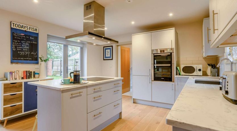 Photo of 4 Bed in Holt