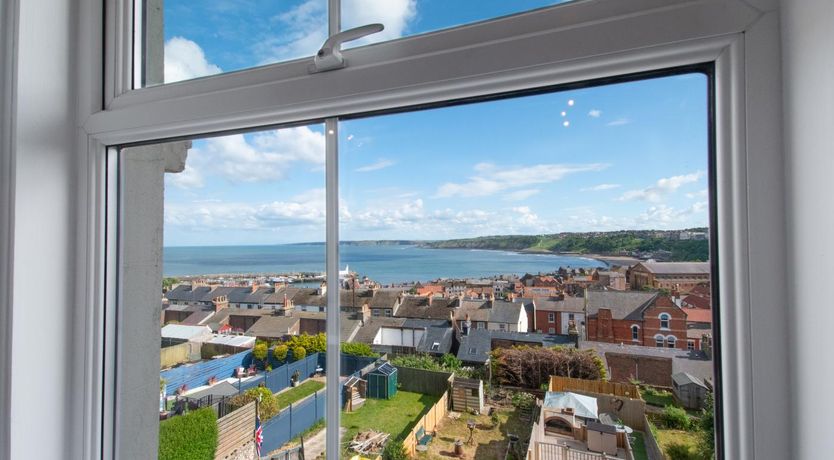 Photo of 2 Bed in Scarborough