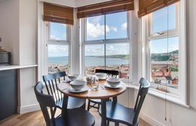 Photo of 2-bed-in-scarborough-11