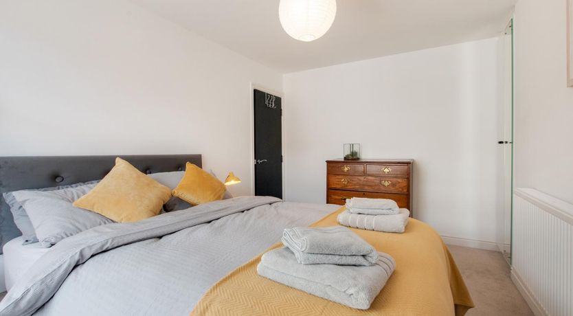 Photo of 2 Bed in Scarborough