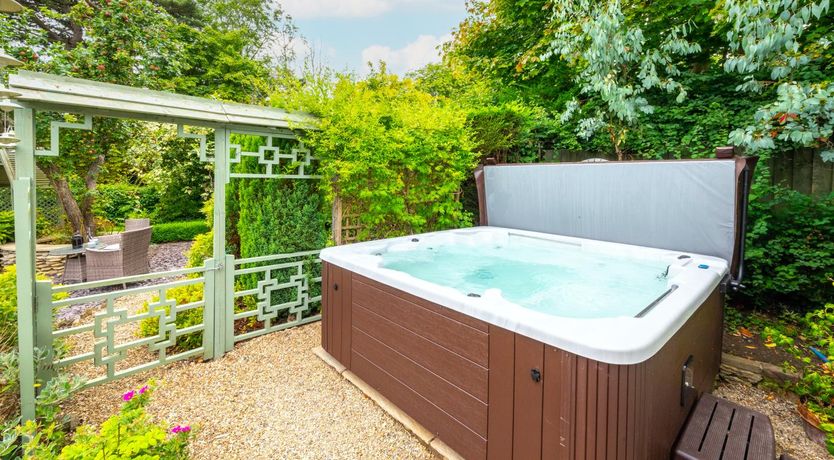 Photo of 5 Bed in Scalby