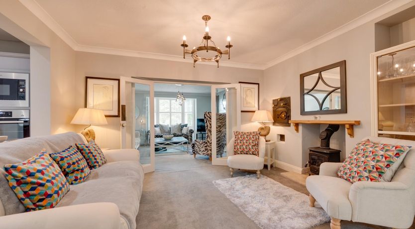Photo of 5 Bed in Scalby