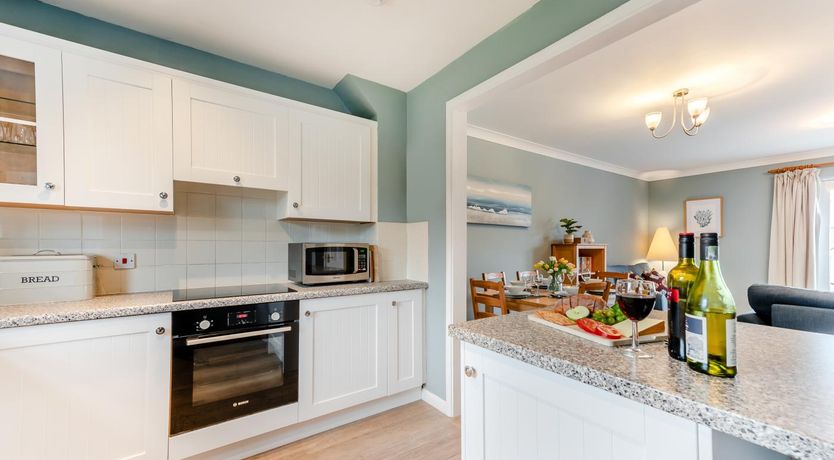 Photo of 3 Bed in Broad Haven