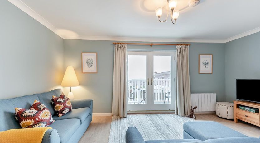 Photo of 3 Bed in Broad Haven