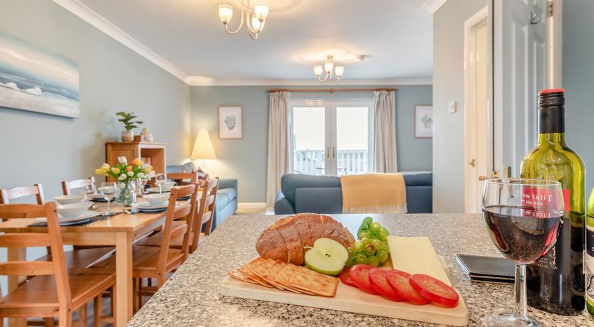 Photo of 3 Bed in Broad Haven