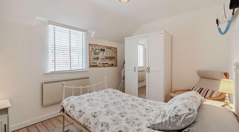 Photo of 2 Bed in Broad Haven