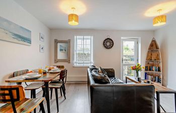 2 Bed in Broad Haven Holiday Home