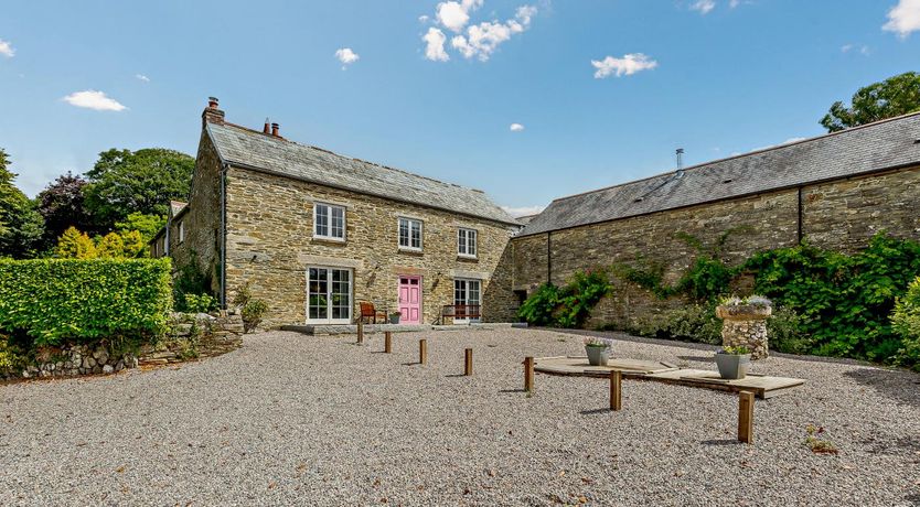 Photo of 7 Bed in Liskeard