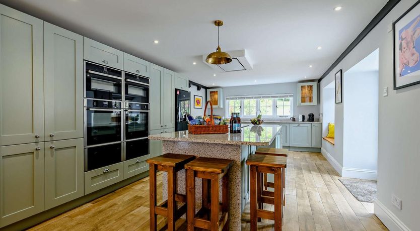 Photo of 7 Bed in Liskeard