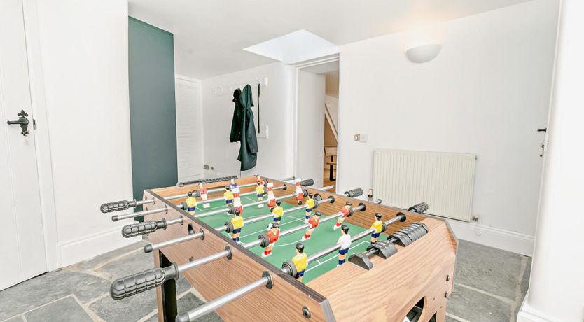 Photo of 4 Bed in Fowey