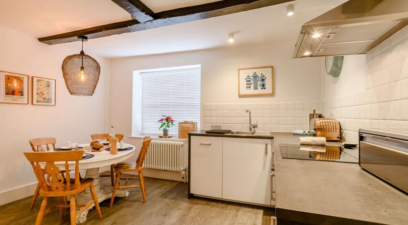 Photo of 2 Bed in Holt