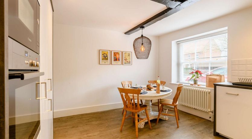 Photo of 2 Bed in Holt