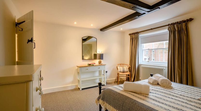 Photo of 2 Bed in Holt