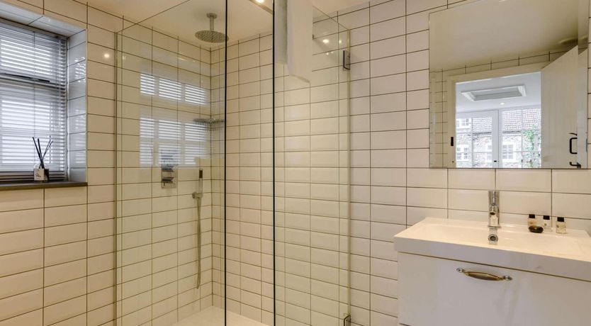 Photo of 2 Bed in Holt