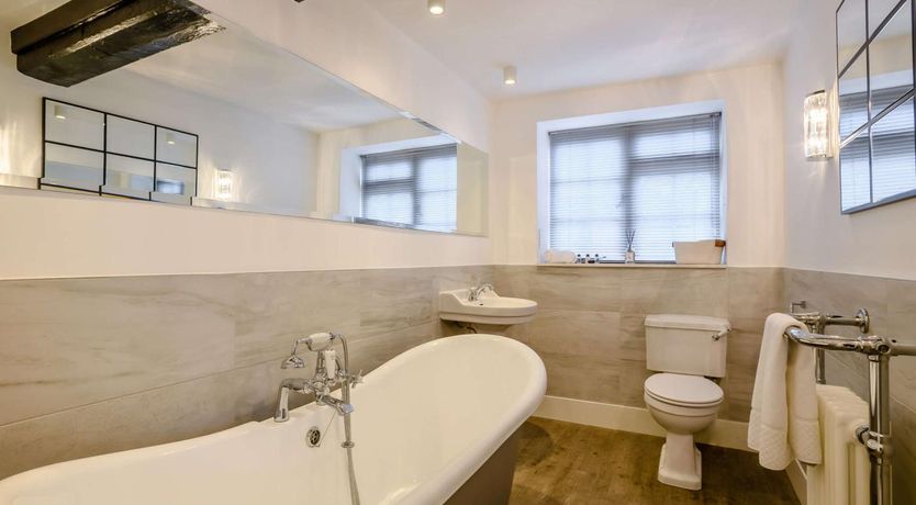 Photo of 2 Bed in Holt