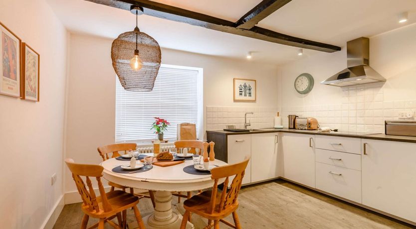 Photo of 2 Bed in Holt