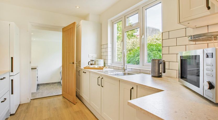 Photo of 3 Bed in Combe Martin