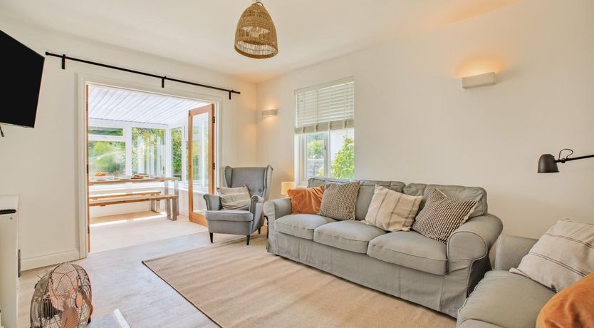 Photo of 3 Bed in Combe Martin