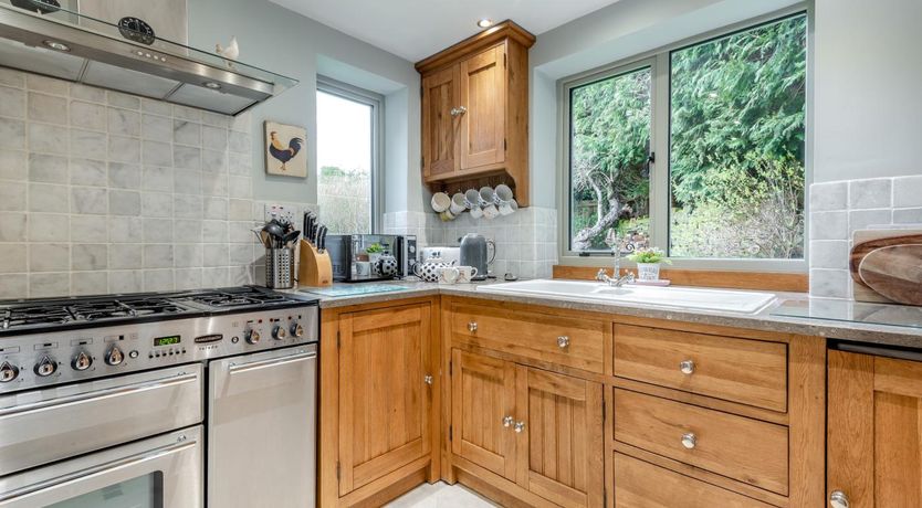 Photo of 3 Bed in Baslow