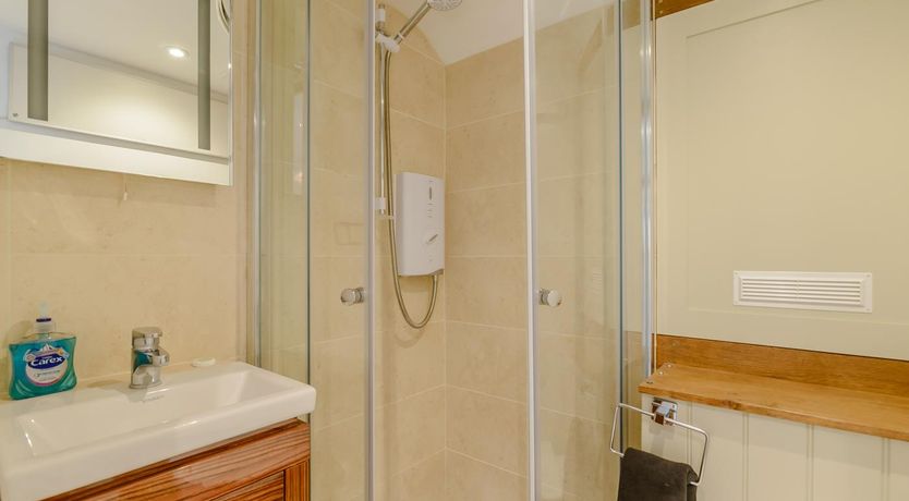 Photo of 1 Bed in Blakeney