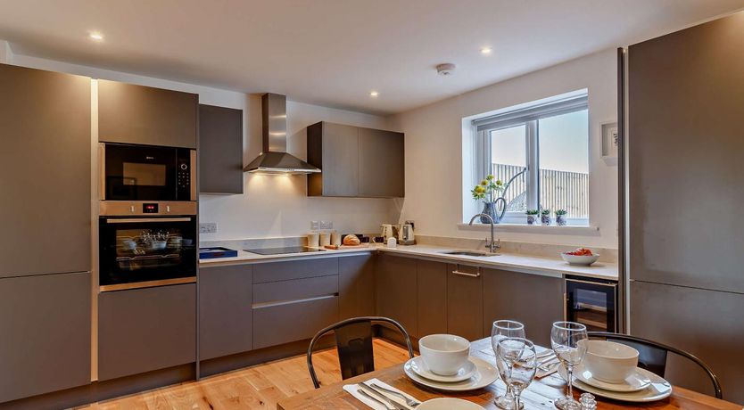Photo of 3 Bed in St. Austell