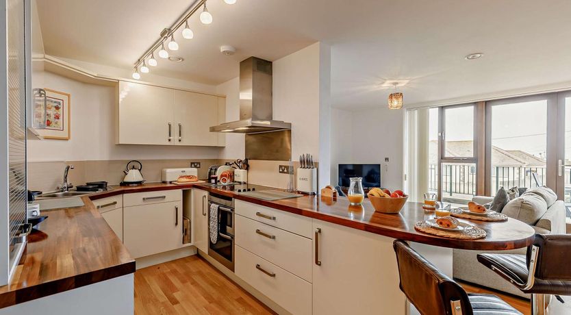Photo of 2 Bed in Praa Sands