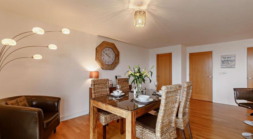 Photo of 2 Bed in Praa Sands