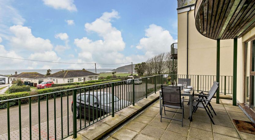 Photo of 2 Bed in Praa Sands