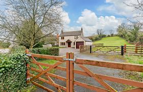 Photo of 2-bed-in-parwich