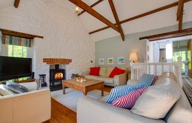 Photo of 3-bed-in-aberporth