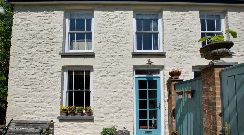 Photo of 3 Bed in Aberporth