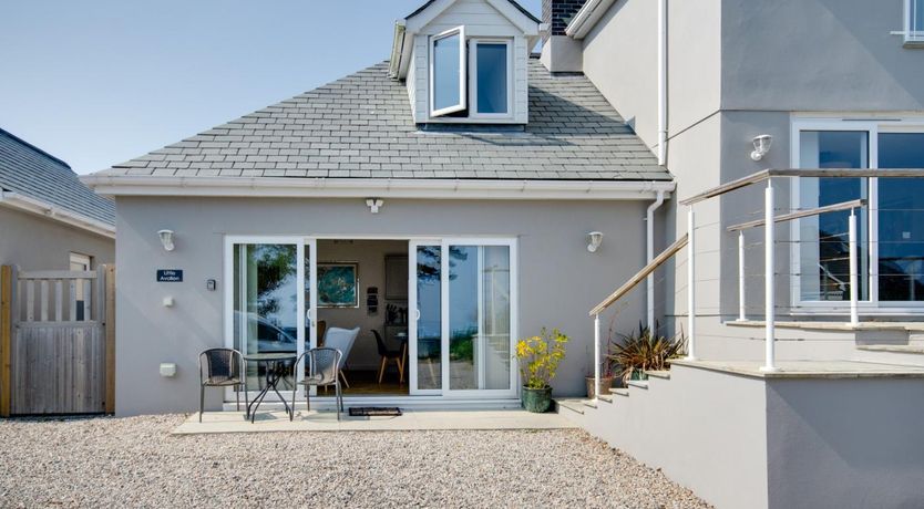 Photo of 2 Bed in Carlyon Bay