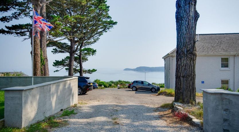 Photo of 2 Bed in Carlyon Bay