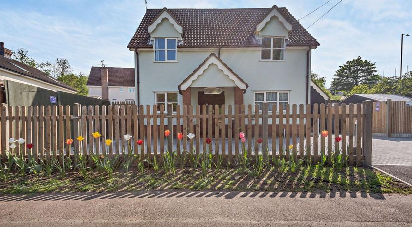 Photo of 4 Bed in Woodbridge