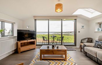 2 Bed in Sheringham Holiday Home