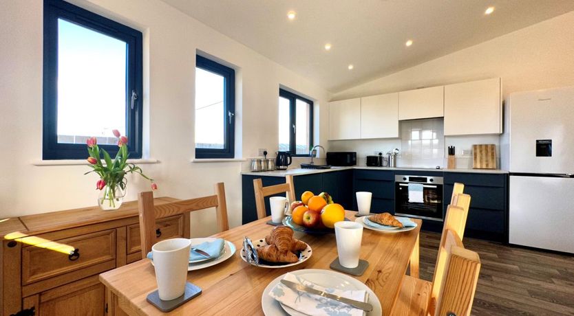 Photo of 2 Bed in Widemouth Bay