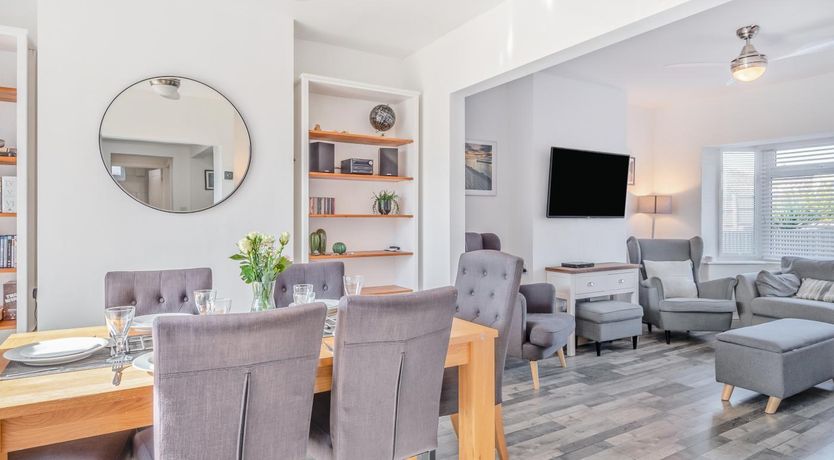 Photo of 4 Bed in Hunstanton