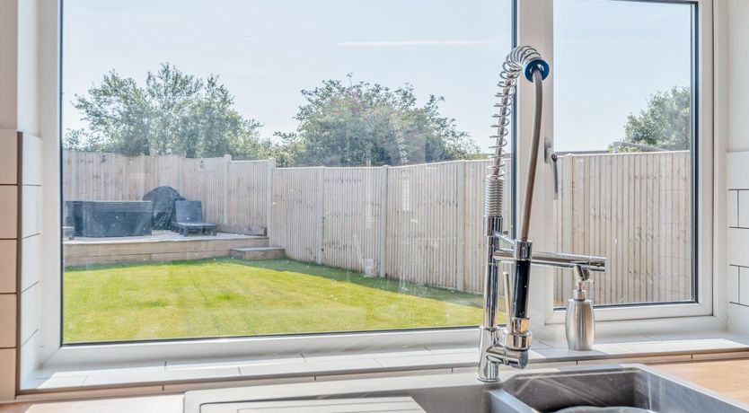 Photo of 4 Bed in Hunstanton