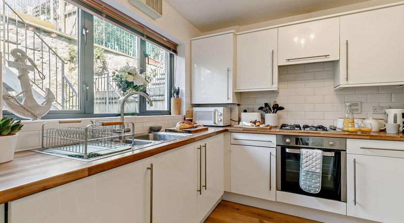 Photo of 2 Bed in Charlestown