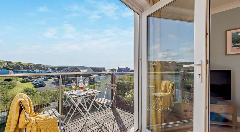 Photo of 3 Bed in Broad Haven