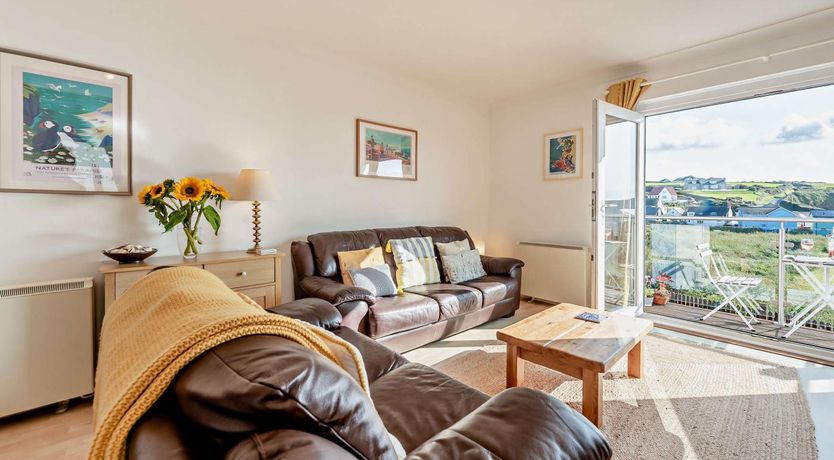 Photo of 3 Bed in Broad Haven