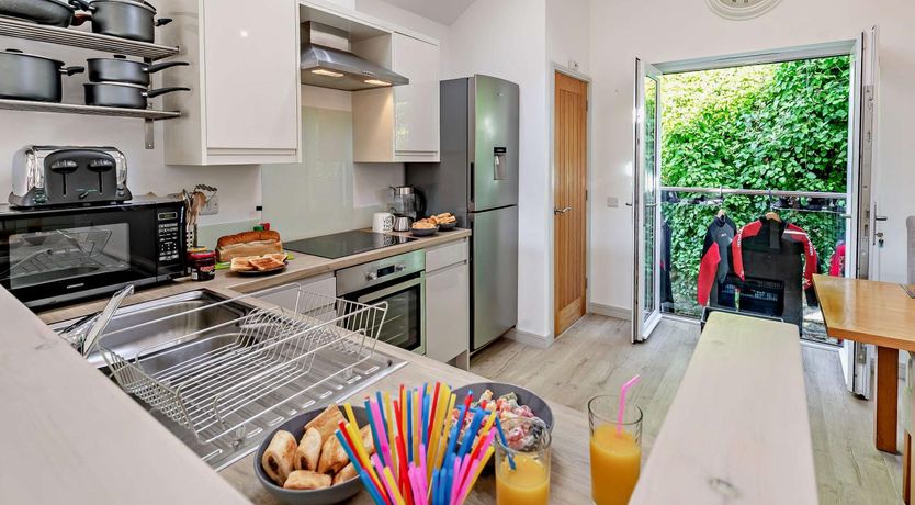 Photo of 2 Bed in Helston