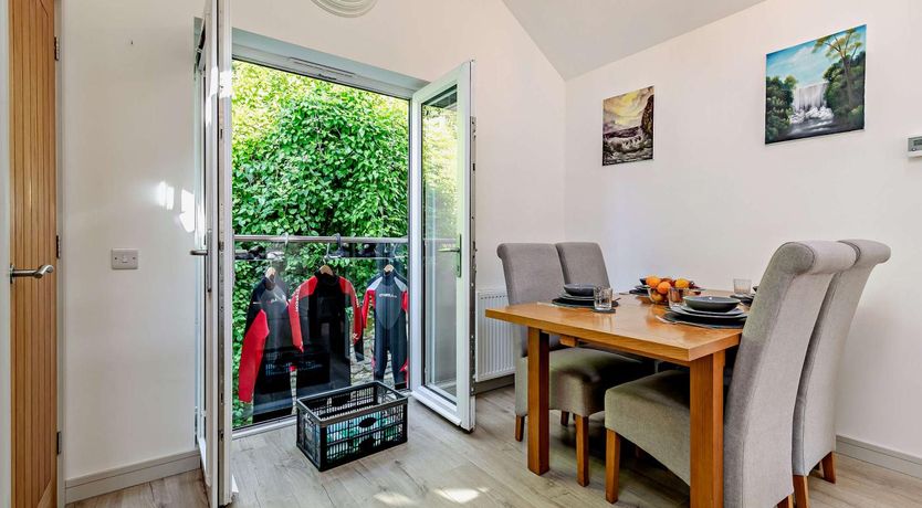 Photo of 2 Bed in Helston