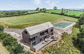Photo of 6-bed-in-st-mellion