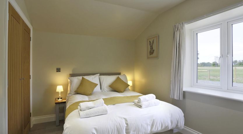 Photo of 10 Bed in Barsham