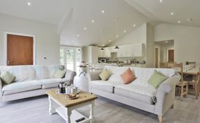 Photo of 10 Bed in Barsham